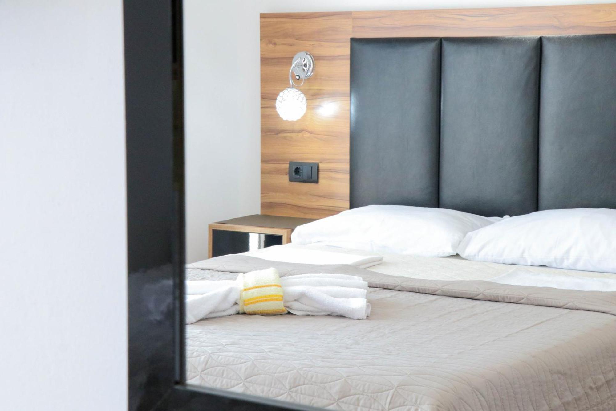 B&B Lovac Hasa 2 Ulcinj Værelse billede