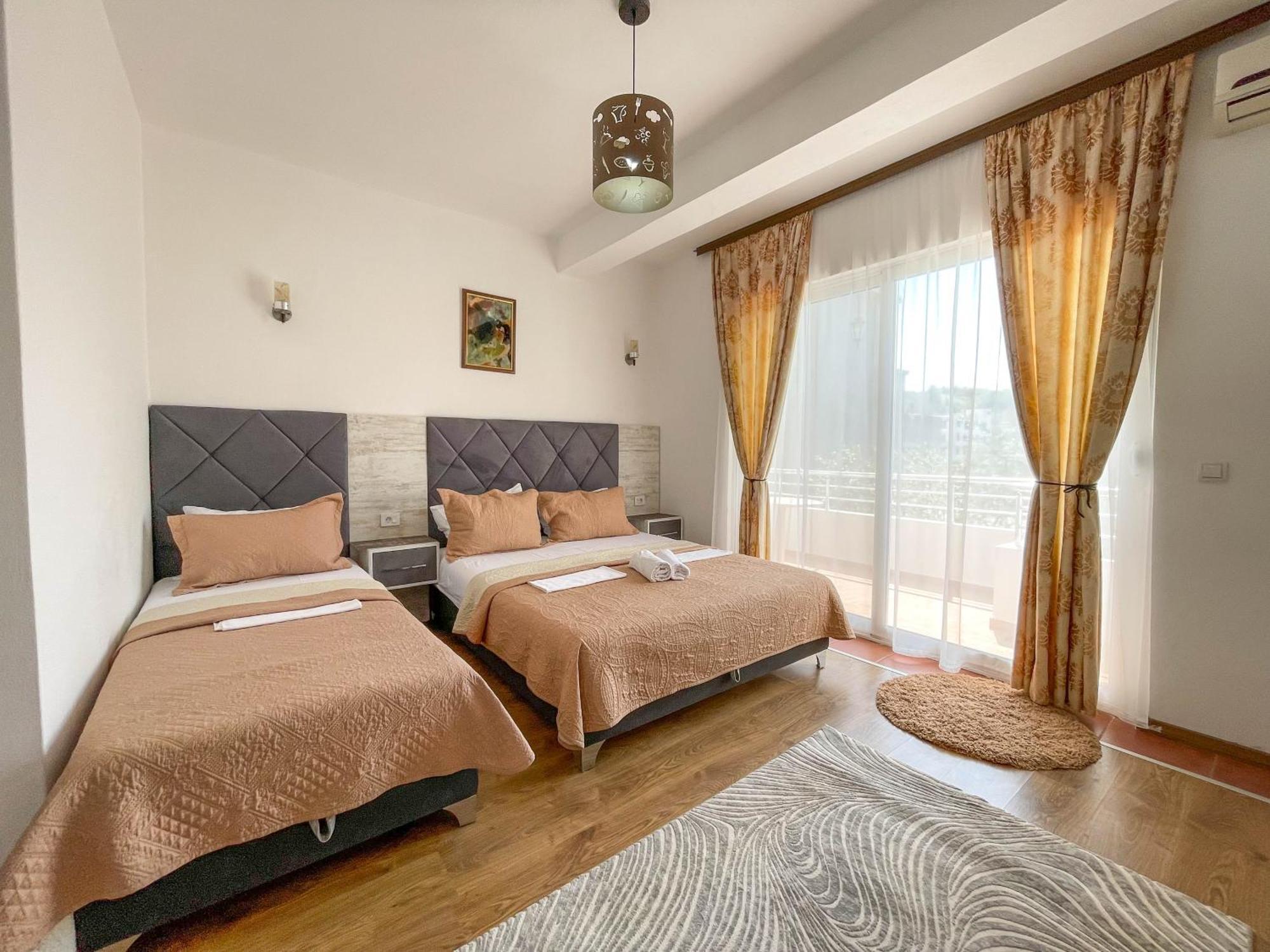 B&B Lovac Hasa 2 Ulcinj Værelse billede